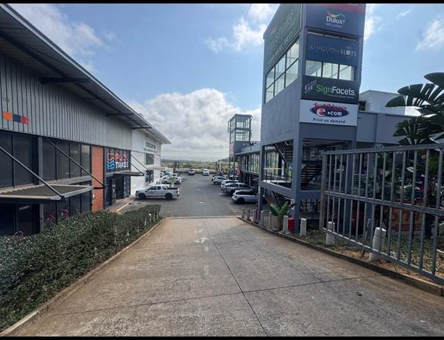 160M² BUSINESS CENTRE TO LET IN BALLITO CENTRAL
