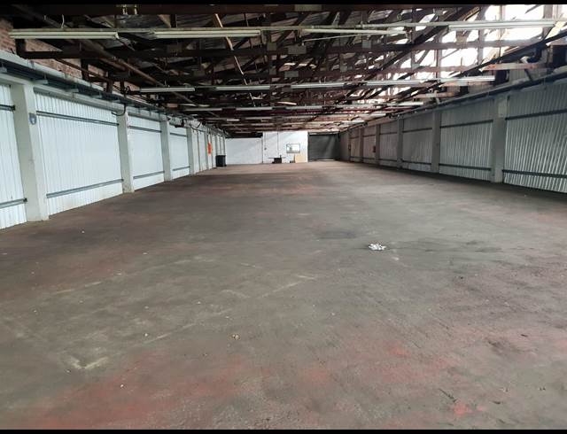 725M² WAREHOUSE TO LET IN PROSPECTON INDUSTRIAL