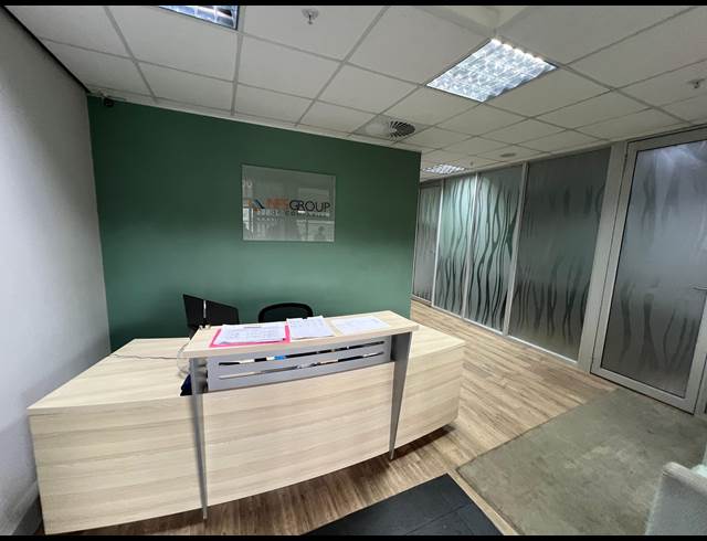 175M² OFFICE TO LET IN UMHLANGA RIDGESIDE