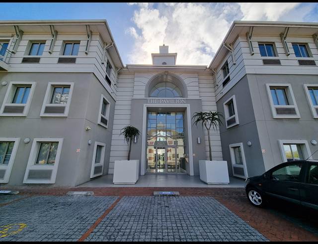 128M² OFFICE TO LET IN CENTURY CITY