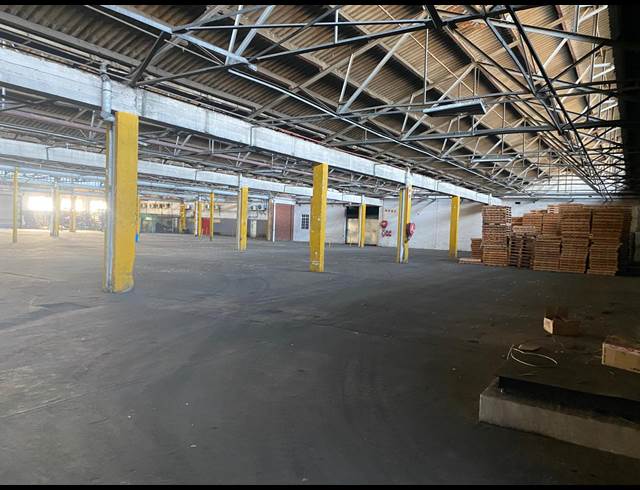 6,000M² WAREHOUSE TO LET IN JACOBS