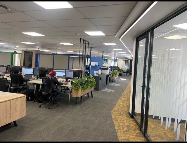 1,753M² OFFICE RENTED IN CENTURY CITY