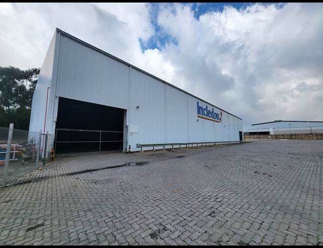 1,700M² WAREHOUSE RENTED IN JUPITER