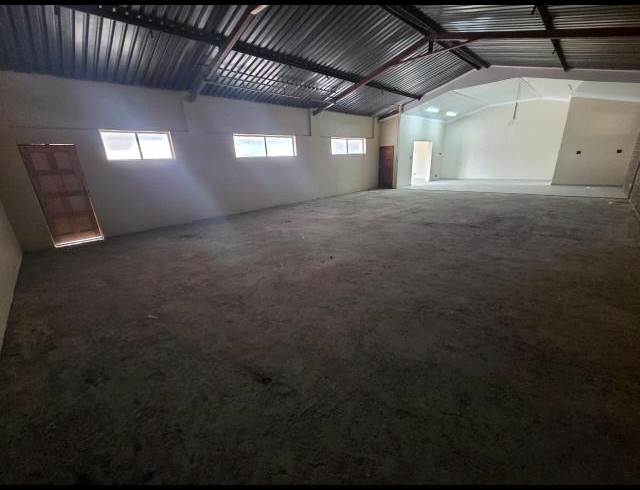 190M² RETAIL TO LET IN GROENKOL