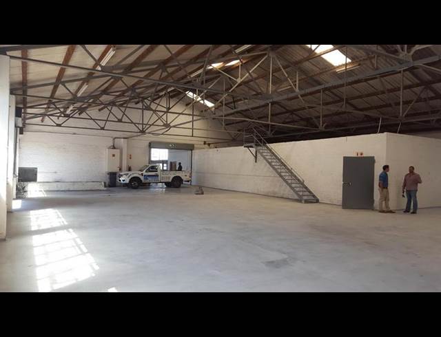INDUSTRIAL PROPERTY TO RENT IN PAARDEN EILAND