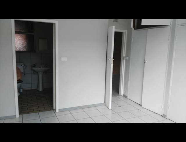 1 BEDROOM FLAT TO RENT