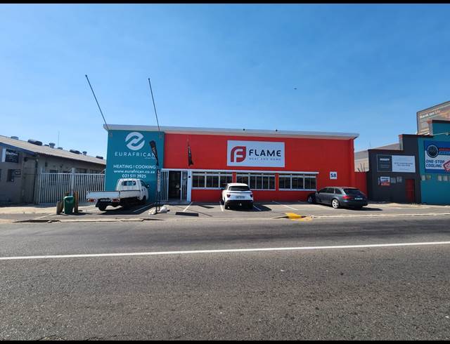 1,400M² WAREHOUSE TO LET IN PAARDEN EILAND