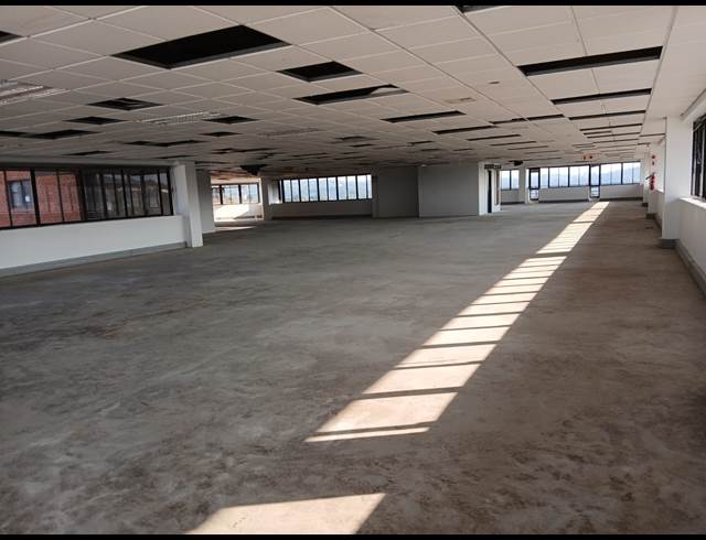 1,246M² OFFICE TO LET IN WESTVILLE
