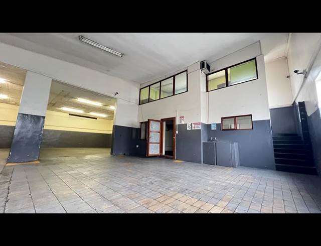 INDUSTRIAL PROPERTY TO RENT IN PAARDEN EILAND