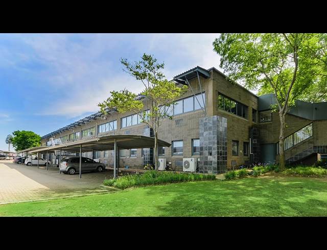 517M² OFFICE TO LET IN RANDJESPARK