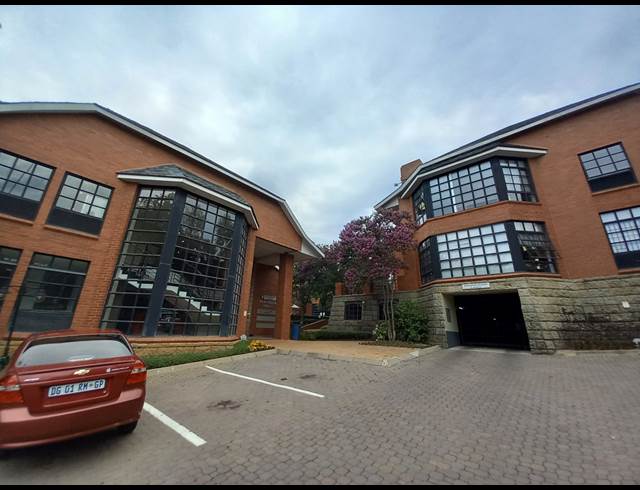 396M² OFFICE TO LET IN BRYANSTON