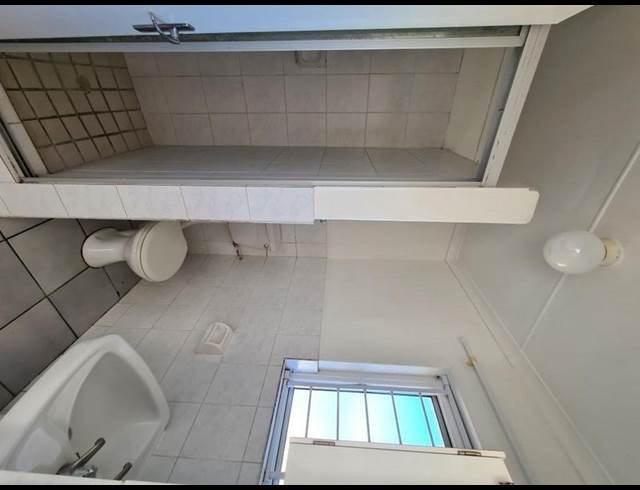 1 BEDROOM PROPERTY TO RENT IN OAKGLEN