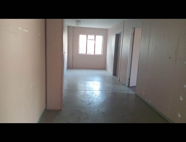 537M² OFFICE TO LET IN SAMRAND BUSINESS PARK