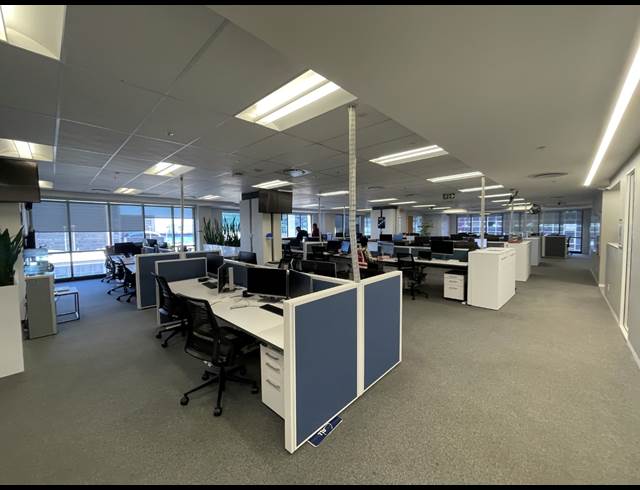 4,055M² OFFICE TO LET IN CAPE TOWN CITY CENTRE