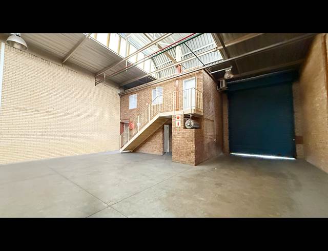 350M² WAREHOUSE TO LET IN MEADOWDALE