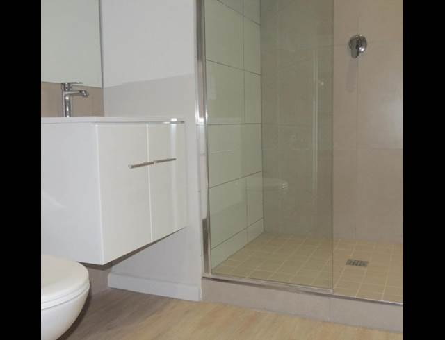 1 bed property to rent in WOODSTOCK