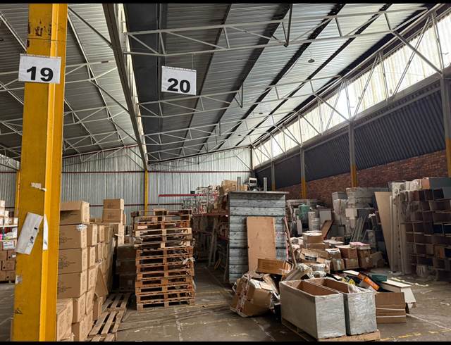 2,658M² WAREHOUSE TO LET IN ANDERBOLT
