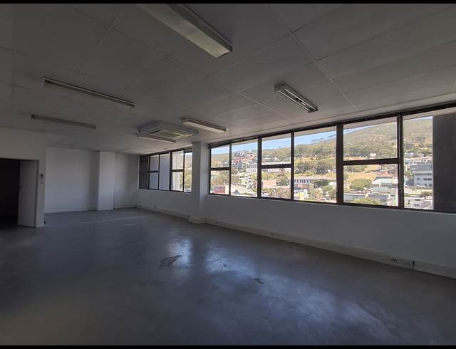 81M² OFFICE TO LET IN CAPE TOWN CITY CENTRE