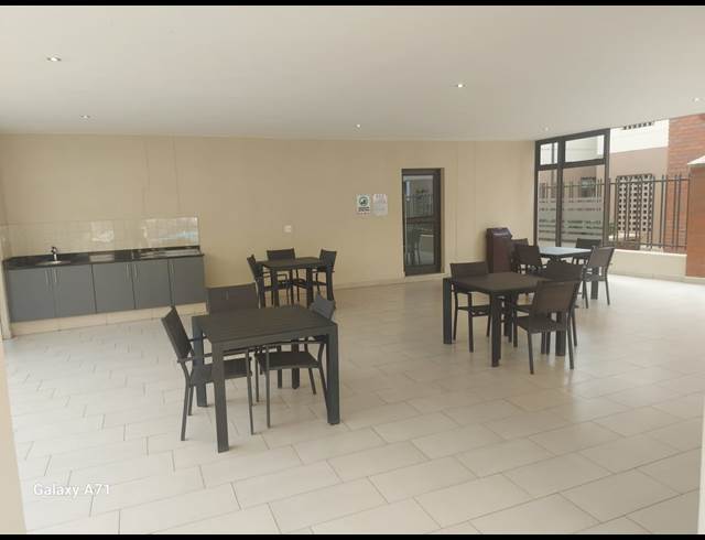 2 BEDROOM APARTMENT TO LET IN UMHLANGA RIDGE