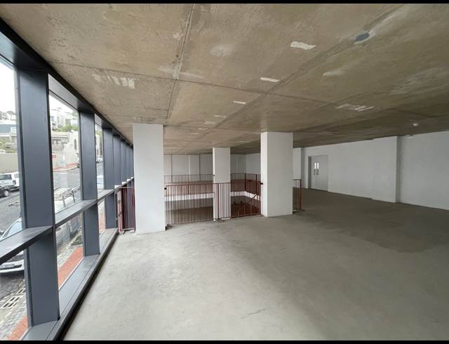 300M² RETAIL TO LET IN GREEN POINT