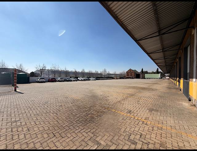 7,988M² WAREHOUSE TO LET IN RANDJESPARK