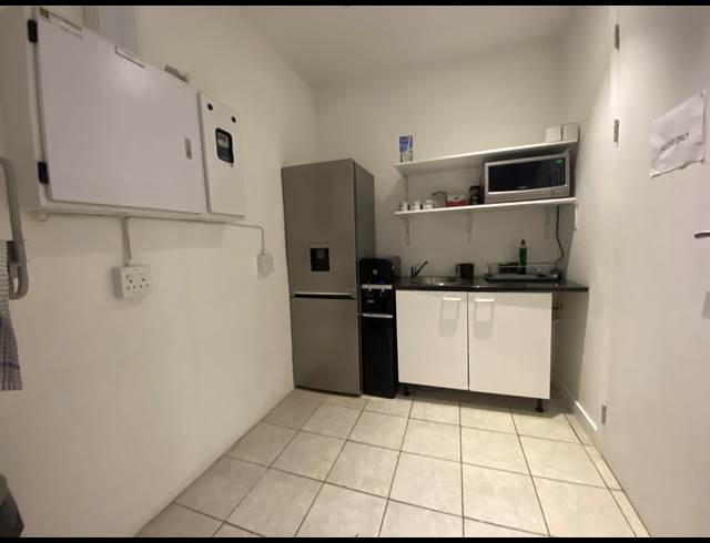 132M² OFFICE TO LET IN BROOKLYN