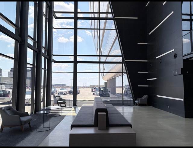360M² OFFICE TO LET IN WATERFALL