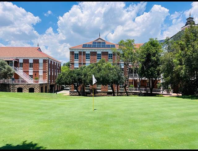369M² OFFICE TO LET IN FOURWAYS