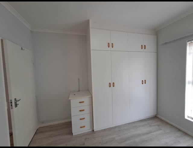 1 bed property to rent in LANGERUG
