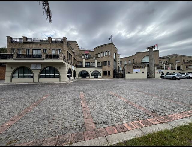 270M² OFFICE TO LET IN TYGER VALLEY