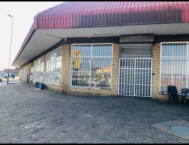 171M² RESTAURANT RENTED IN NEWCASTLE CENTRAL