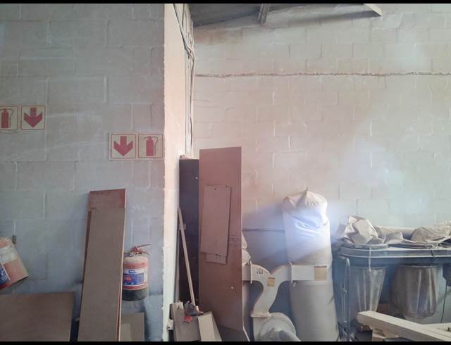 200M² FACTORY TO LET IN RETREAT INDUSTRIAL