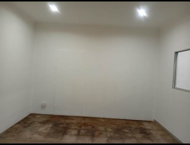 360M² MEDICAL SUITE TO LET IN WHITE RIVER CENTRAL
