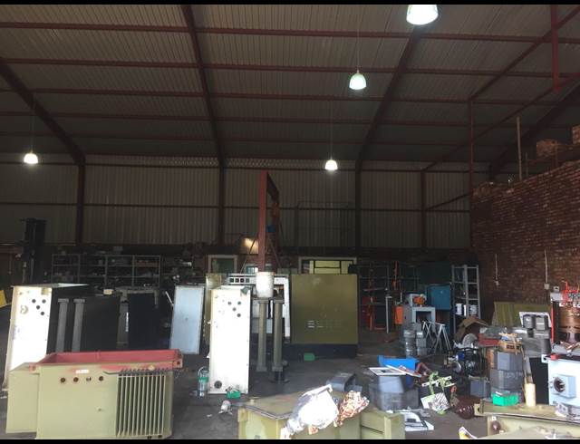 430M² WAREHOUSE TO LET IN ANDERBOLT