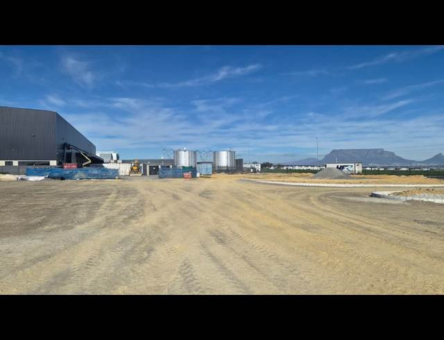 6,400M² WAREHOUSE TO LET IN ATLANTIC HILLS