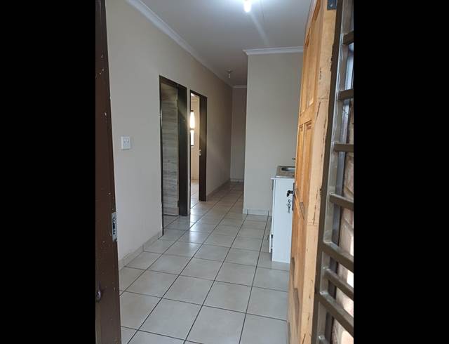 2 bed property to rent in ORLANDO EAST