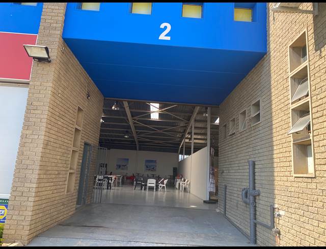 580M² WAREHOUSE TO LET IN HALFWAY HOUSE