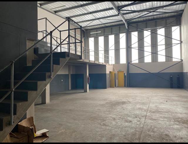 364M² MINI FACTORY TO LET IN UMHLALI
