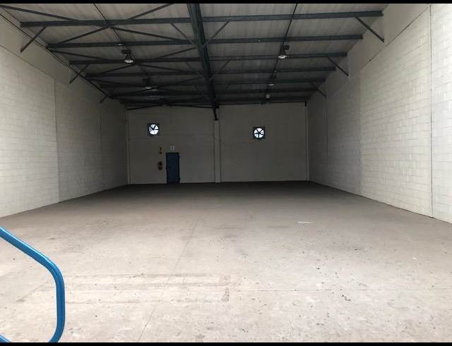 784M² WAREHOUSE TO LET IN SPRINGFIELD