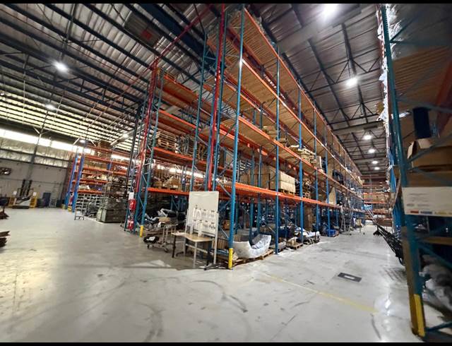 6,876M² WAREHOUSE TO LET IN RANDJESPARK