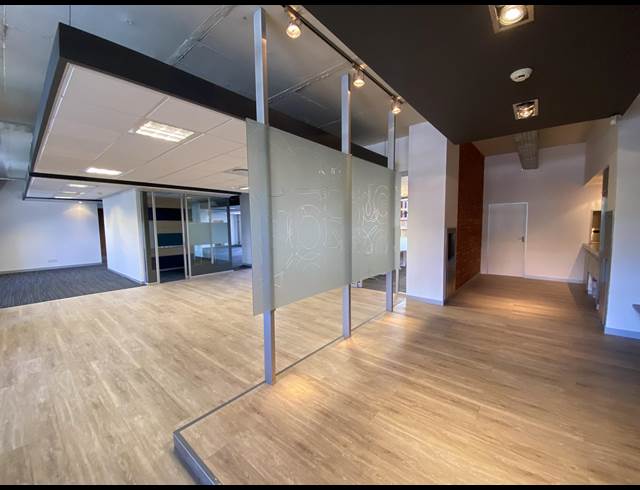 303M² OFFICE TO LET IN OBSERVATORY