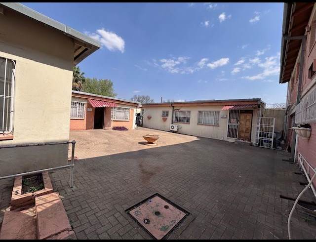 BUSINESS PROPERTY TO RENT IN BENONI