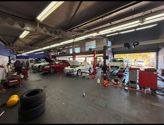 684M² WORKSHOP TO LET IN STRIJDOMPARK