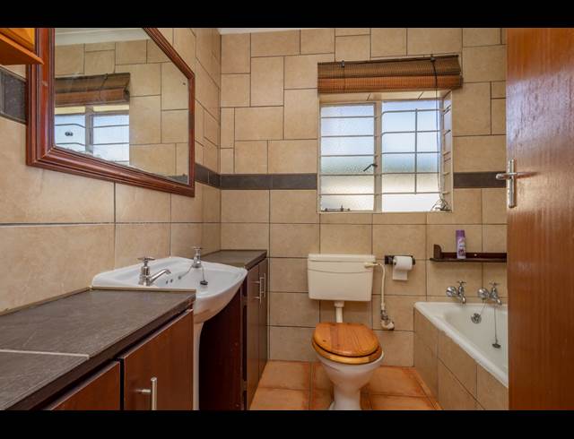 3 Bedroom House to Rent Krugersdorp