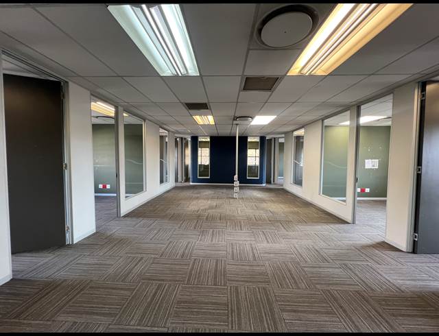 1,225M² OFFICE TO LET IN ILLOVO