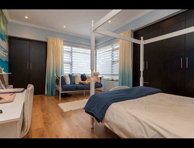 4 BEDROOM HOUSE TO LET IN EYE OF AFRICA ESTATE