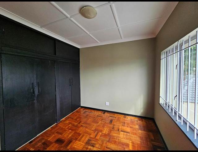 2 BEDROOM PROPERTY TO RENT IN ESSENWOOD