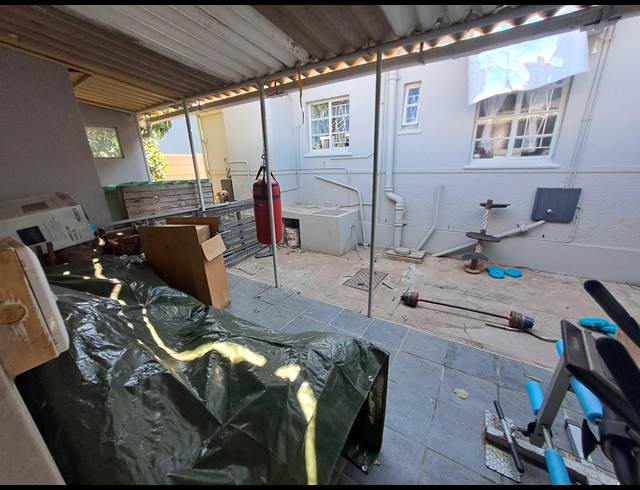 2 bed property to rent in ROUX PARK