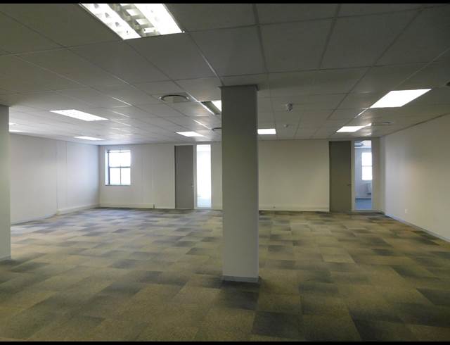 412M² OFFICE TO LET IN ILLOVO