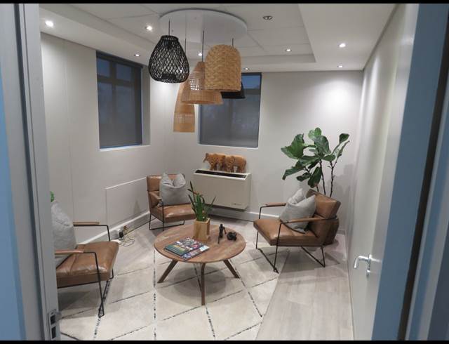 305M² OFFICE TO LET IN FIRGROVE